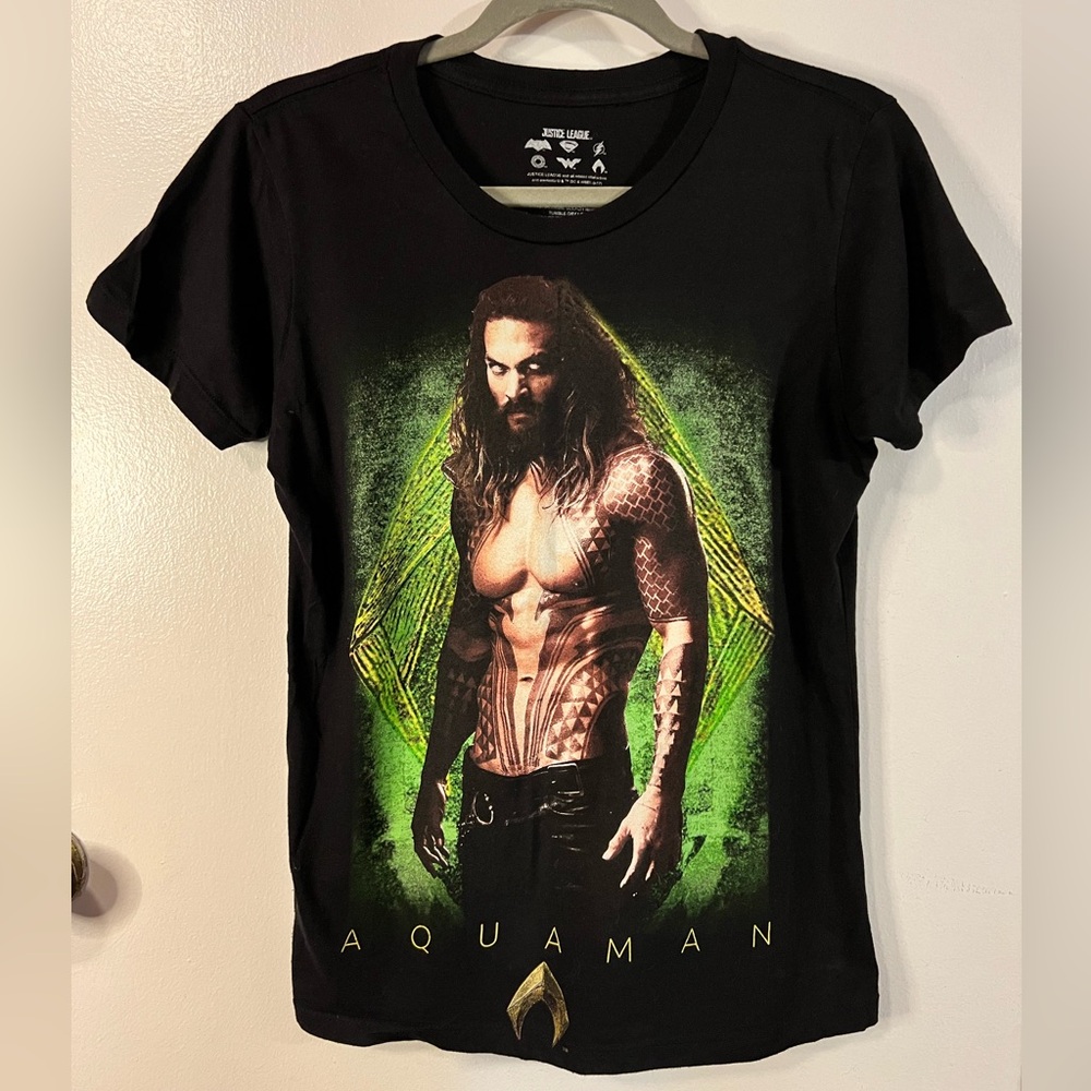 DC AQUAMAN Justice League Black T-Shirt